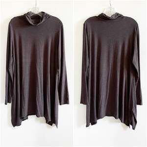 Soft Surroundings Charcoal Grey Timely Turtleneck Tunic